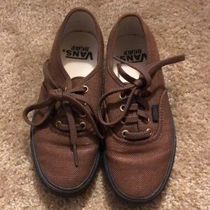 VANS lightly worn shoes. Mens 6 / Womens 7.5